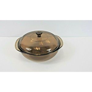 Corning Pyrex 024 / 2 Liter # E-01 Glass Amber Casserole Dish & 624-C Lid